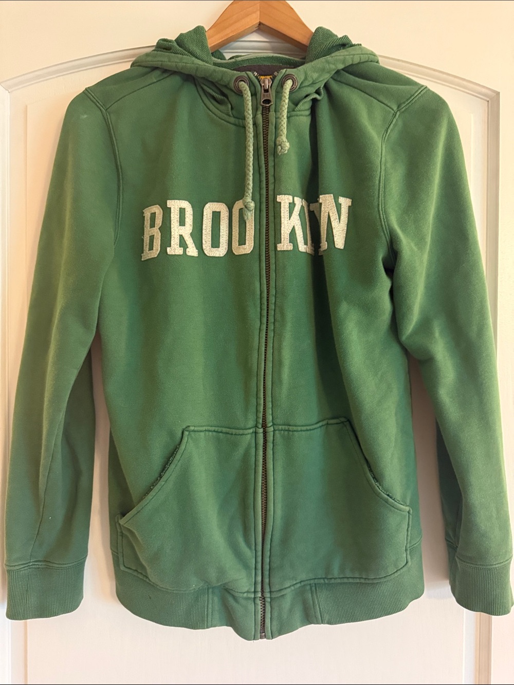 Brooklyn Industries women’s green zip up hoodie